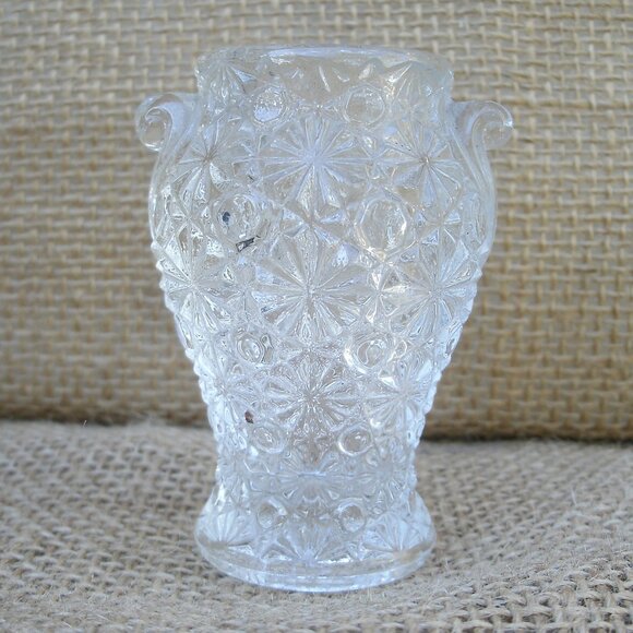 Vintage LE Smith Glass Button & Daisy Toothpick Holder - Picture 5 of 15